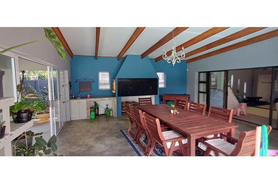 4 Bedroom Property for Sale in Jim Fouchepark Free State